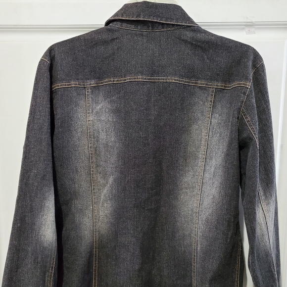 Jacket - Picture 8 of 8